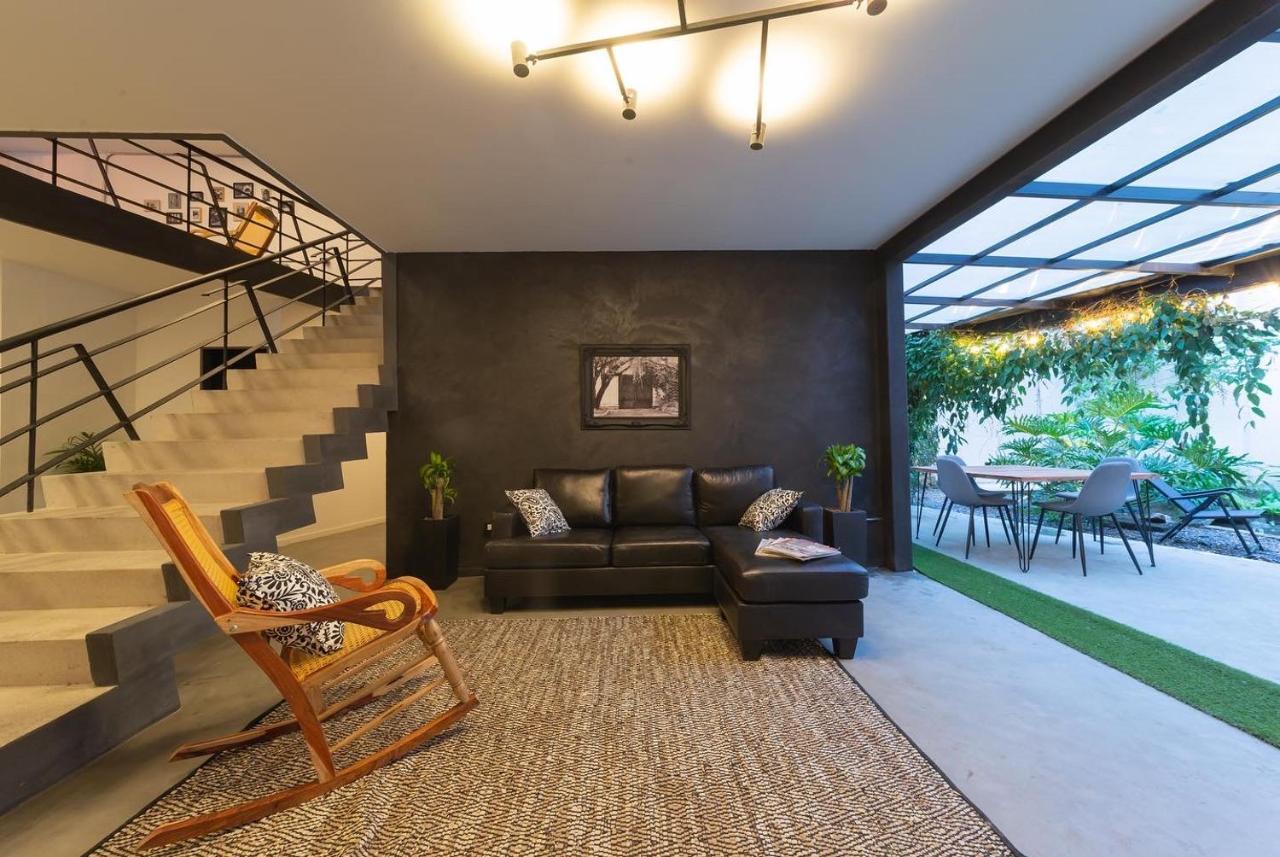 Casa Mosaiko Primer Parque Laureles Медельин Экстерьер фото