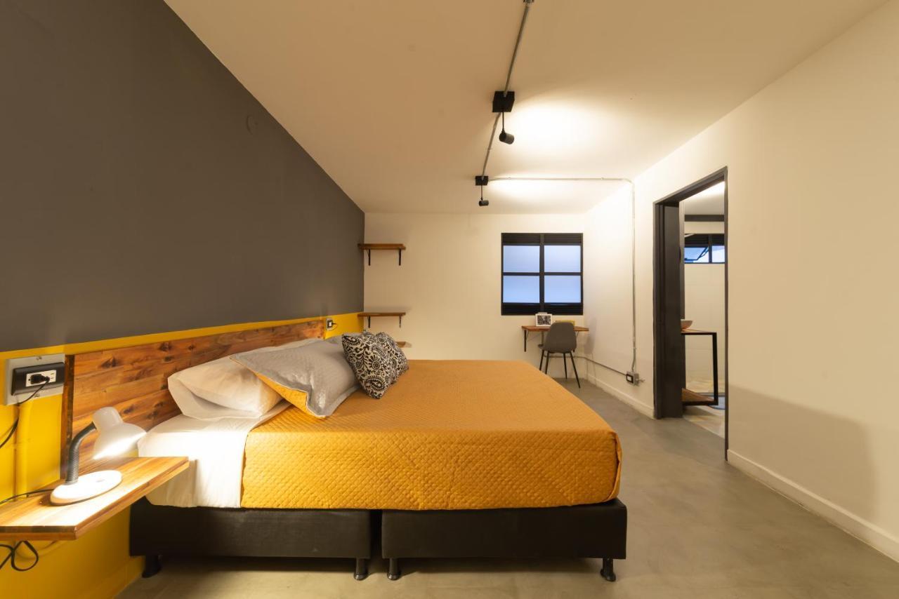 Casa Mosaiko Primer Parque Laureles Медельин Экстерьер фото