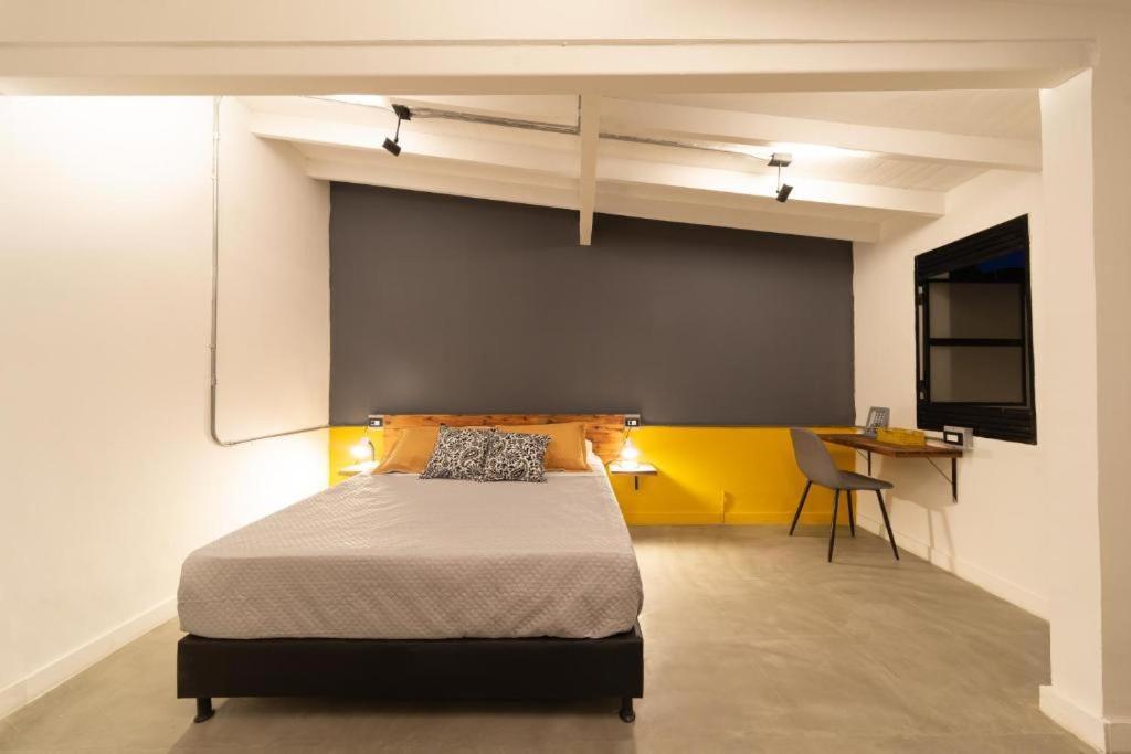 Casa Mosaiko Primer Parque Laureles Медельин Экстерьер фото